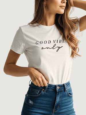 Camiseta Good Vibes Only