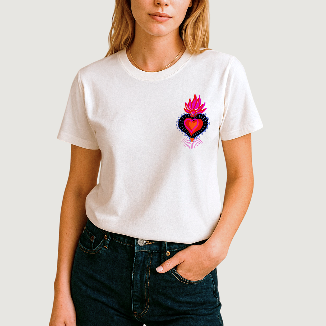 Camiseta Corazón amuleto fuego 1