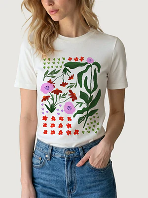 Camiseta Flores y hojas