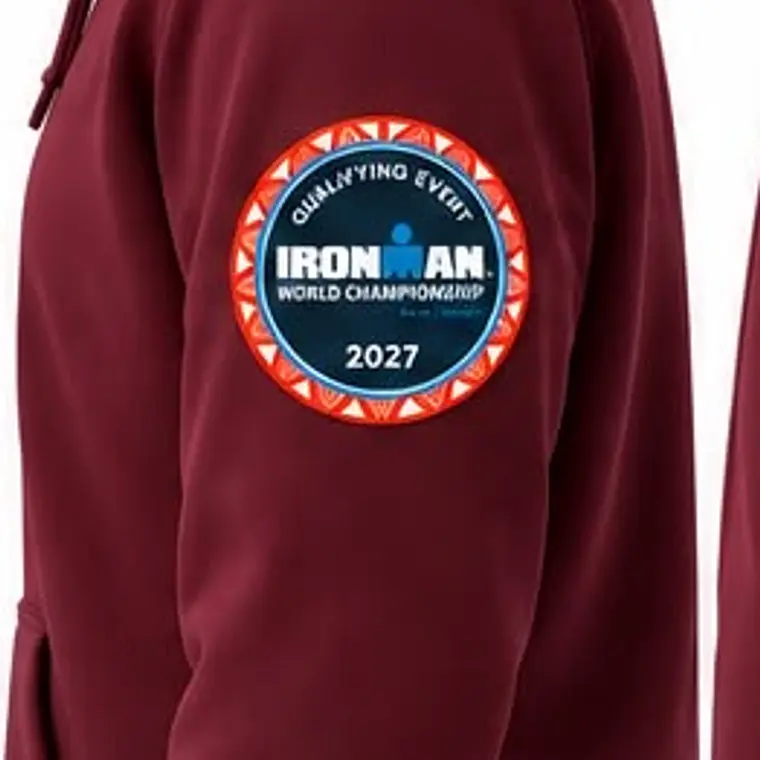 Polerón IRONMAN VALDIVIA 140.6 Unisex | Burdeo Oscuro 3