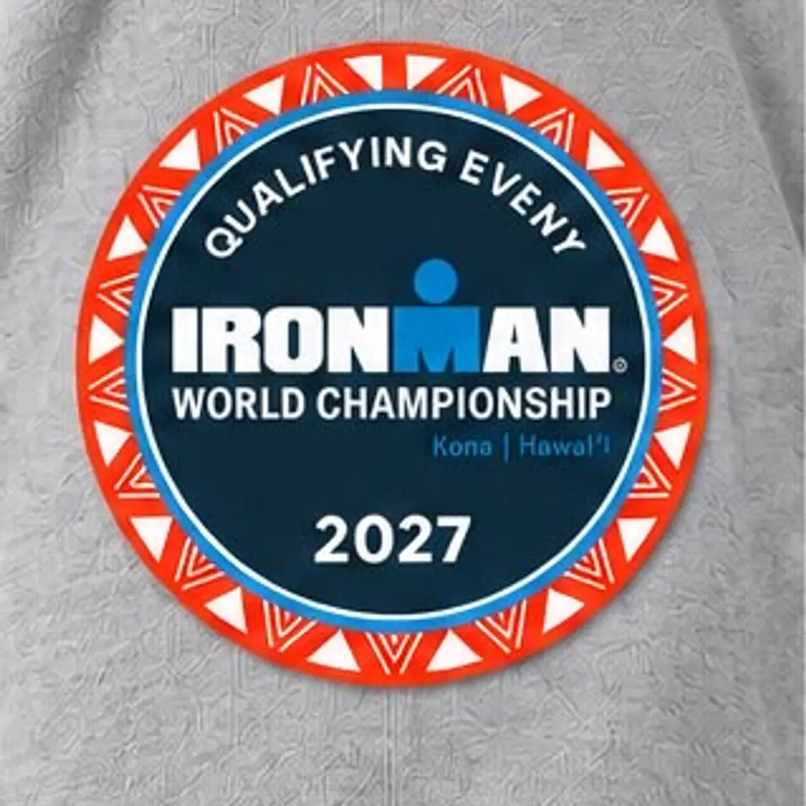Poleron IRONMAN VALDIVIA 140.6 Unisex | Gris 4