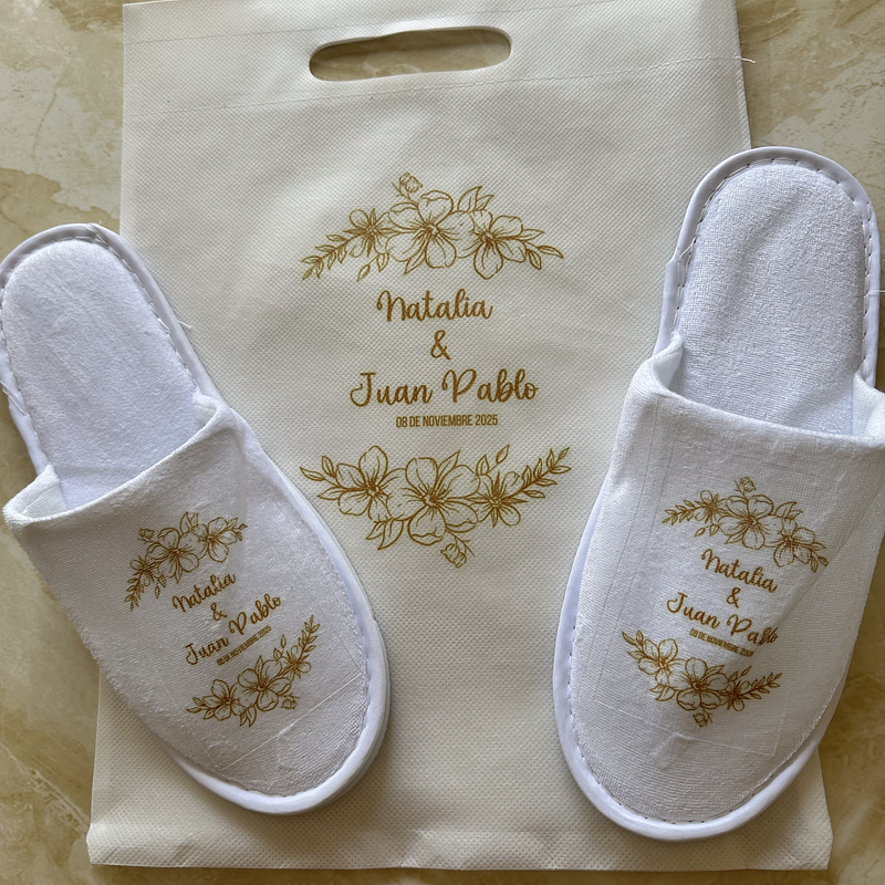 PANTUFLAS + BOLSA NORMAL 