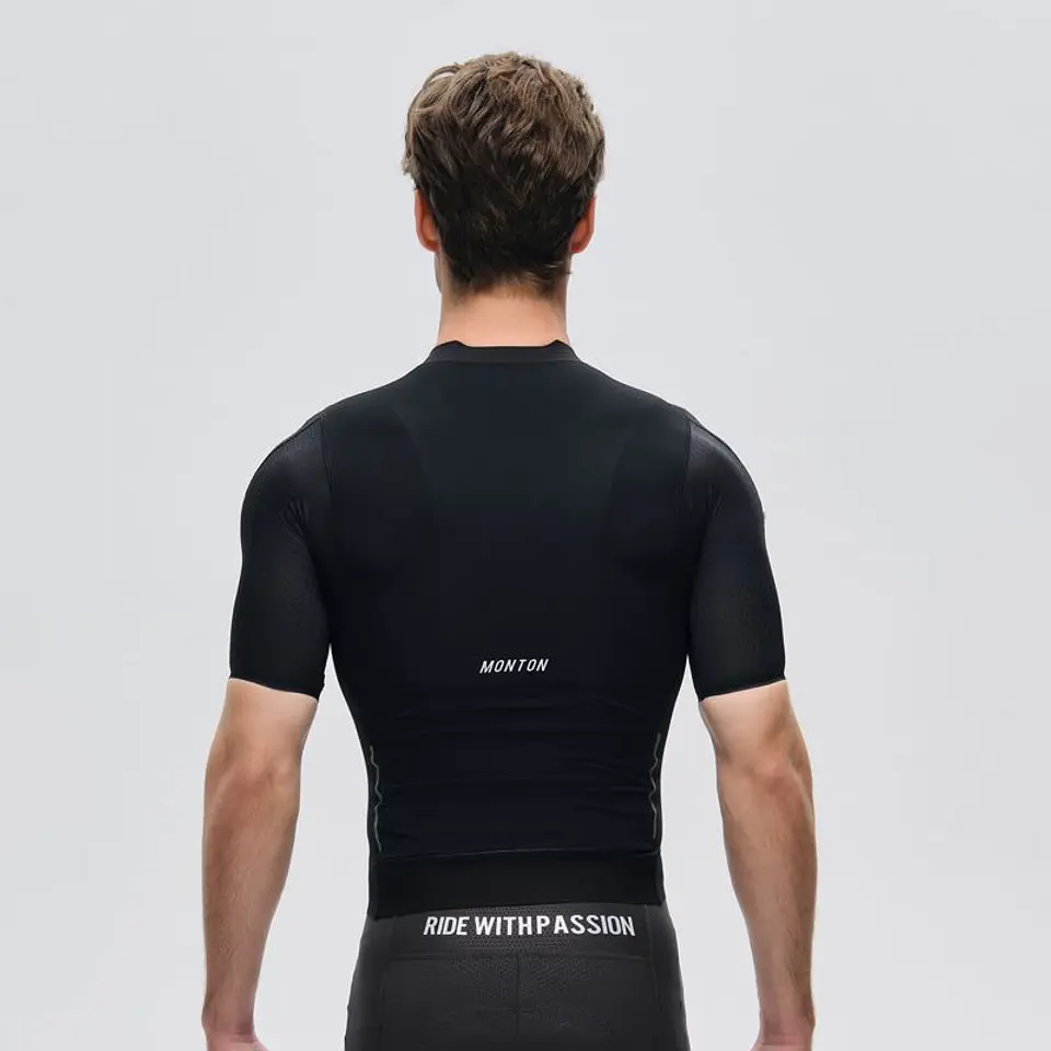 Tricota 25-Traveler Black 2