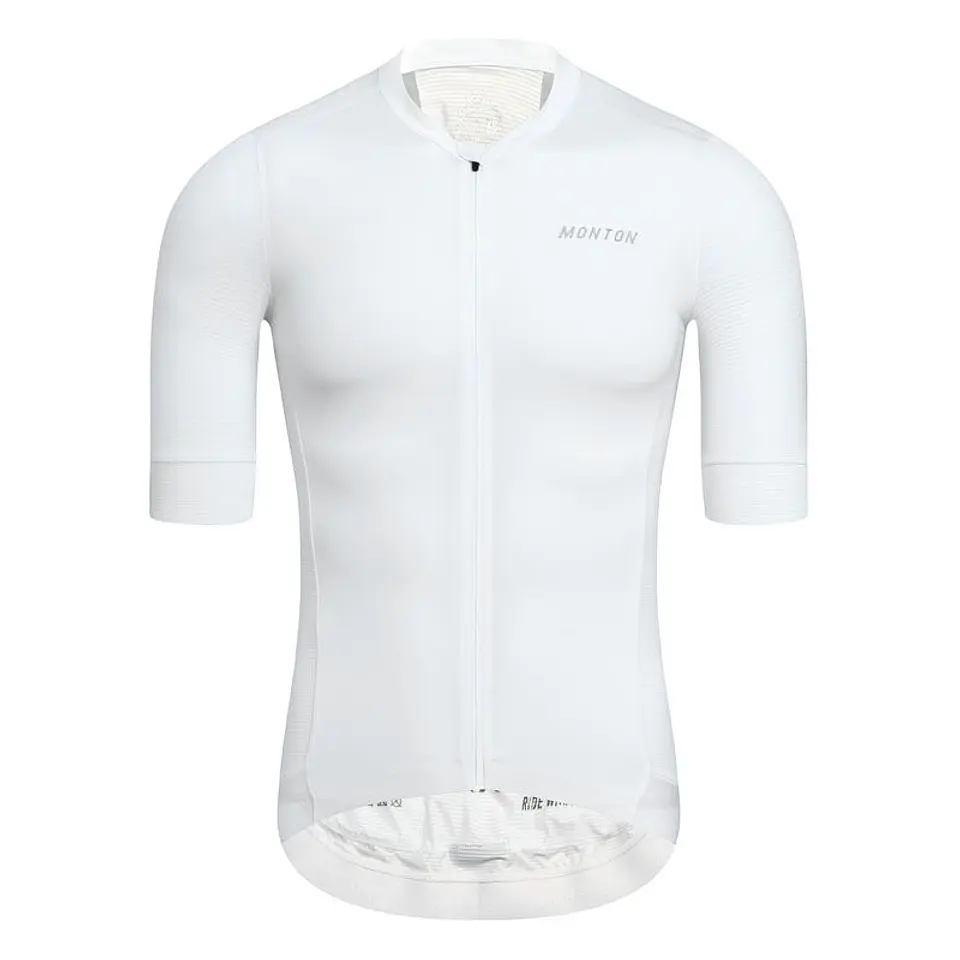 Tricota 24-Traveler White 1