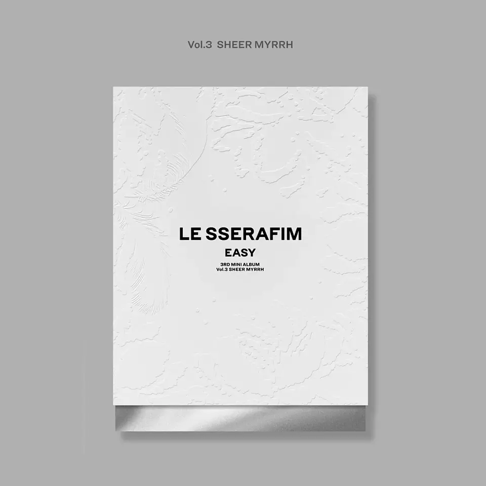 LE SSERAFIM - EASY (Photobook ver.) 4