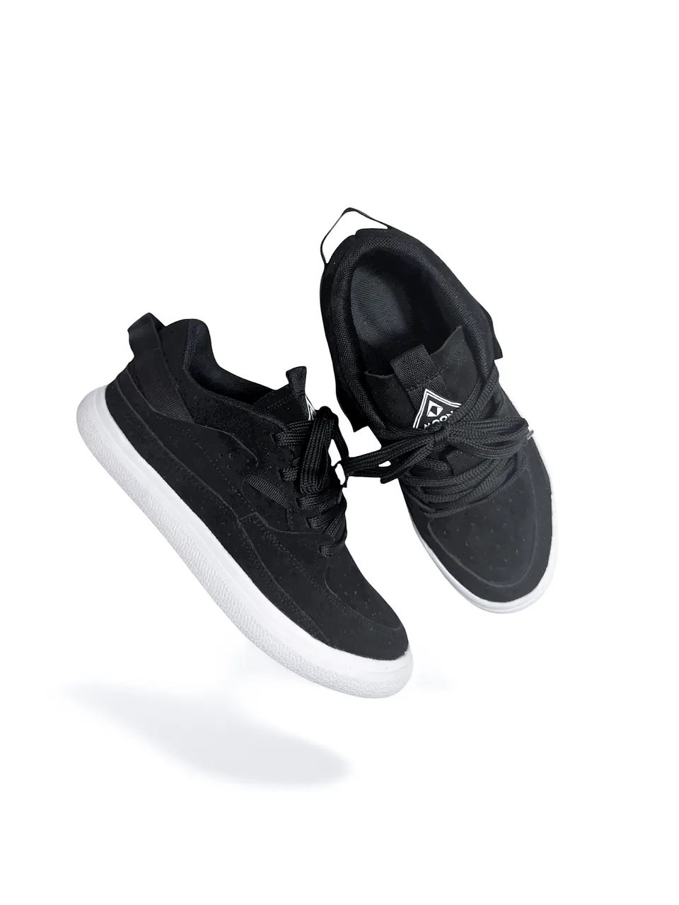QUORRA BLACK 3
