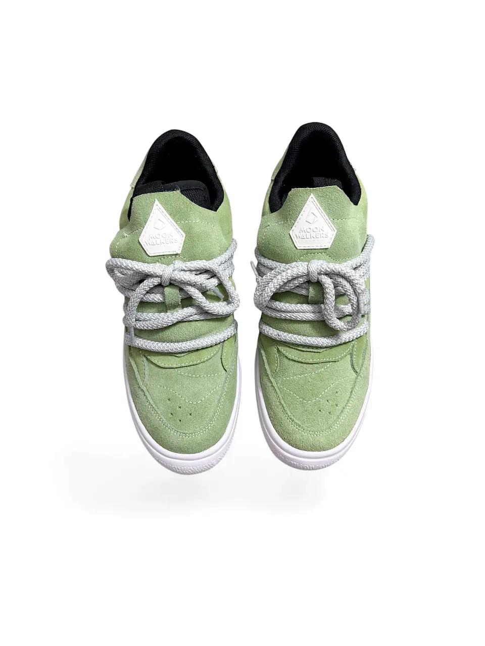 ODDYSEA APPLE 4