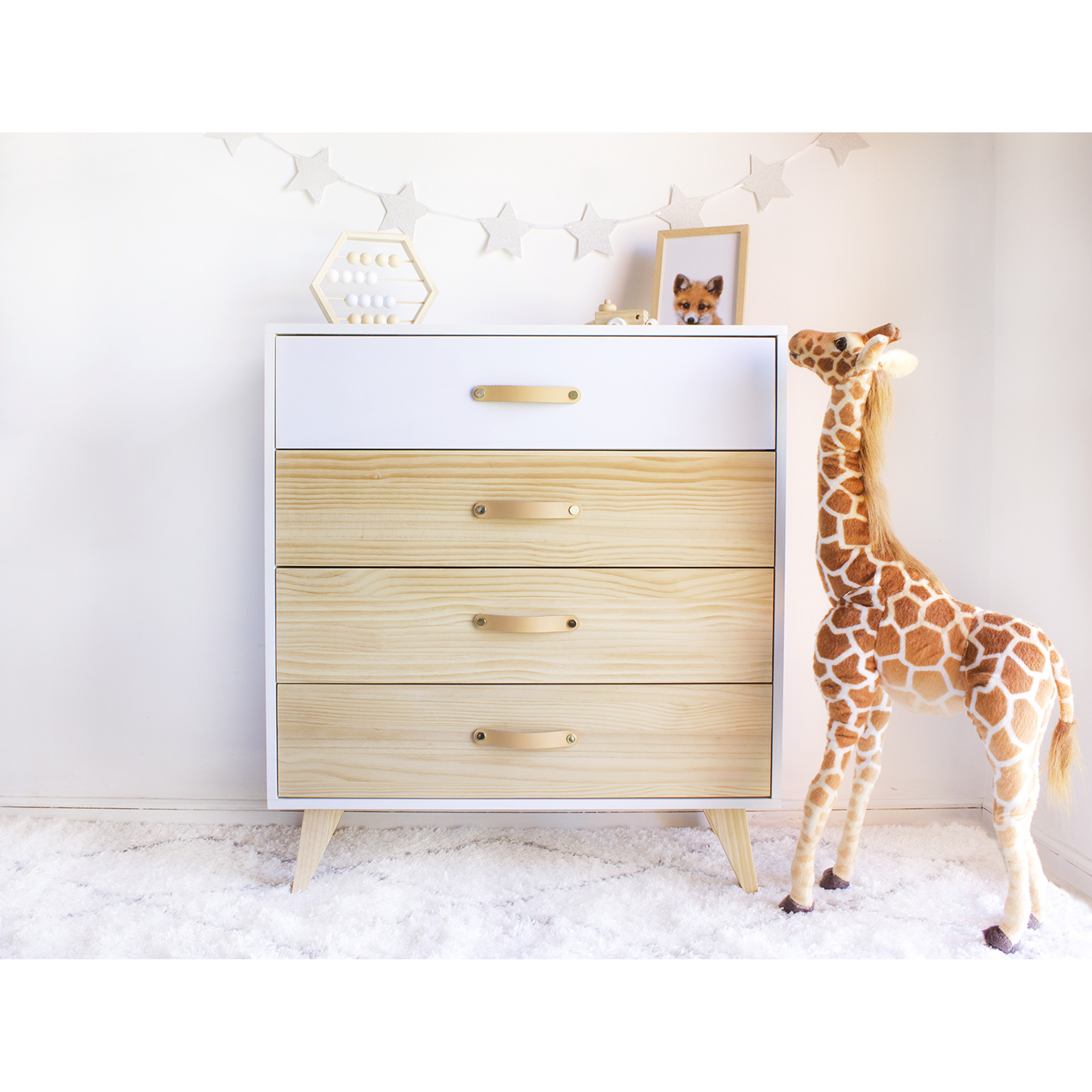 Cómoda Mavis 4 cajones  1