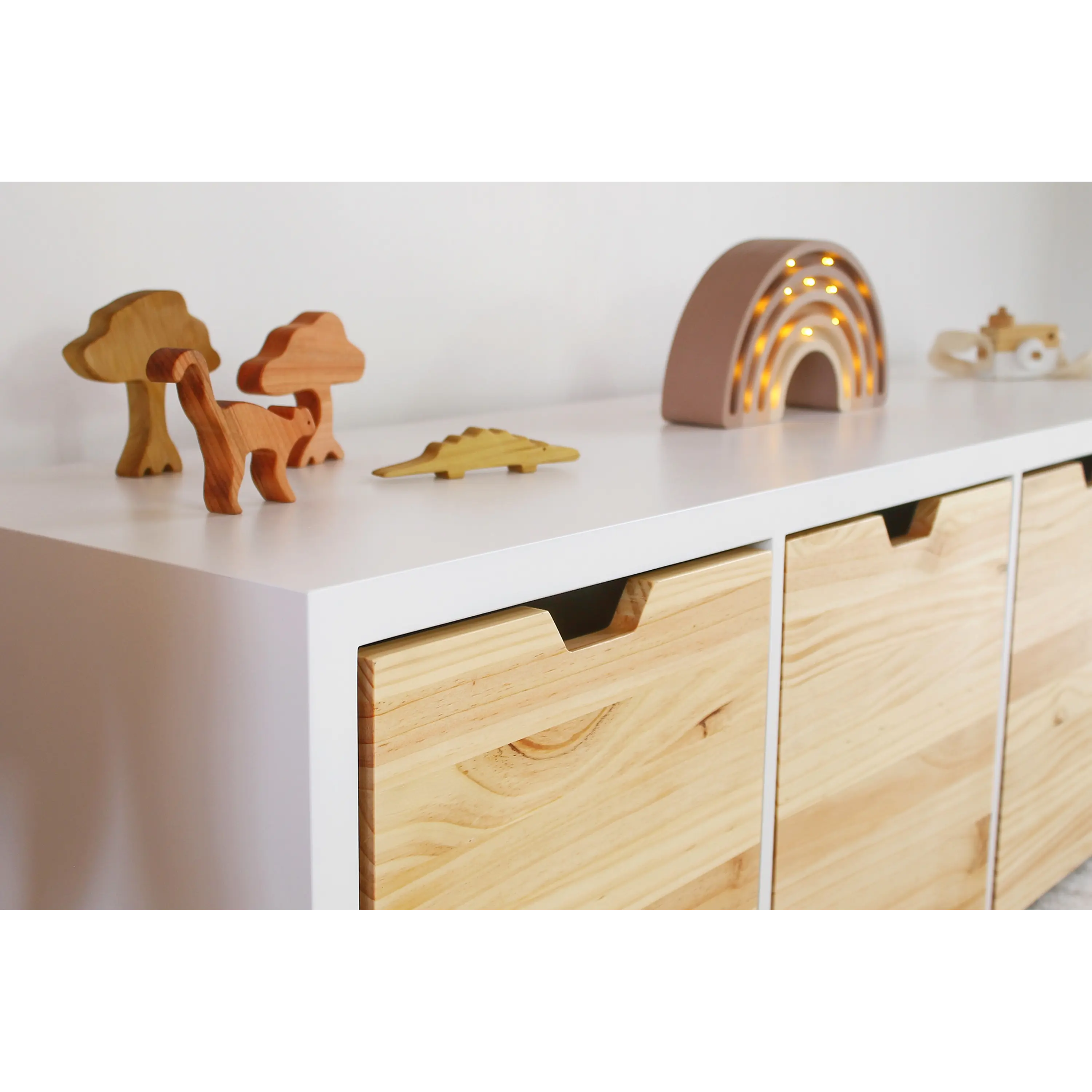 Mueble Juguetero Infantil blanco / madera con ruedas (opción 2, 3, 4 y 5 cajones)  2
