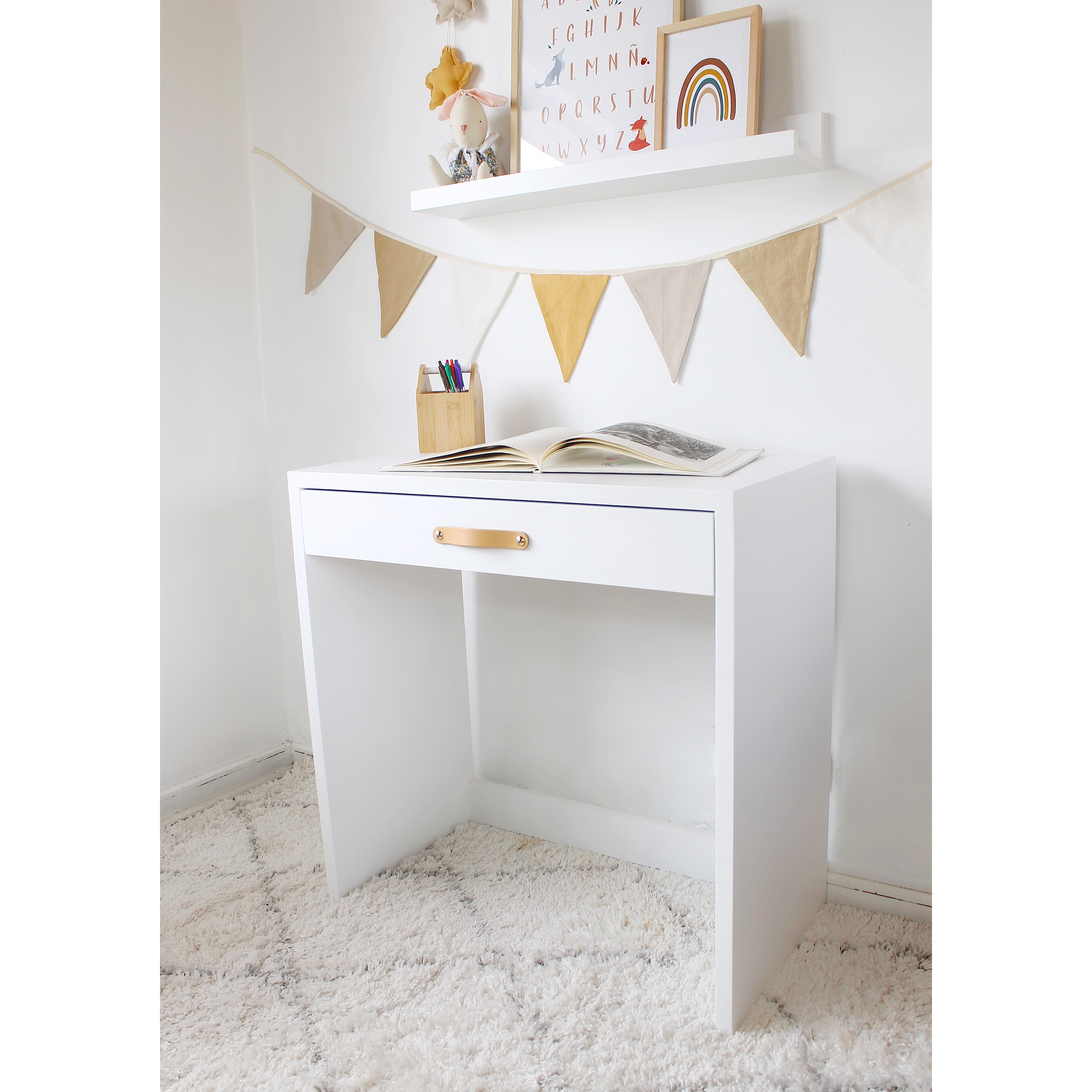 Escritorio 1 cajón con tirador  1