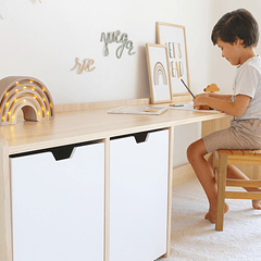 Mueble escritorio con bordes madera blanqueada / 2 cajones con ruedas 