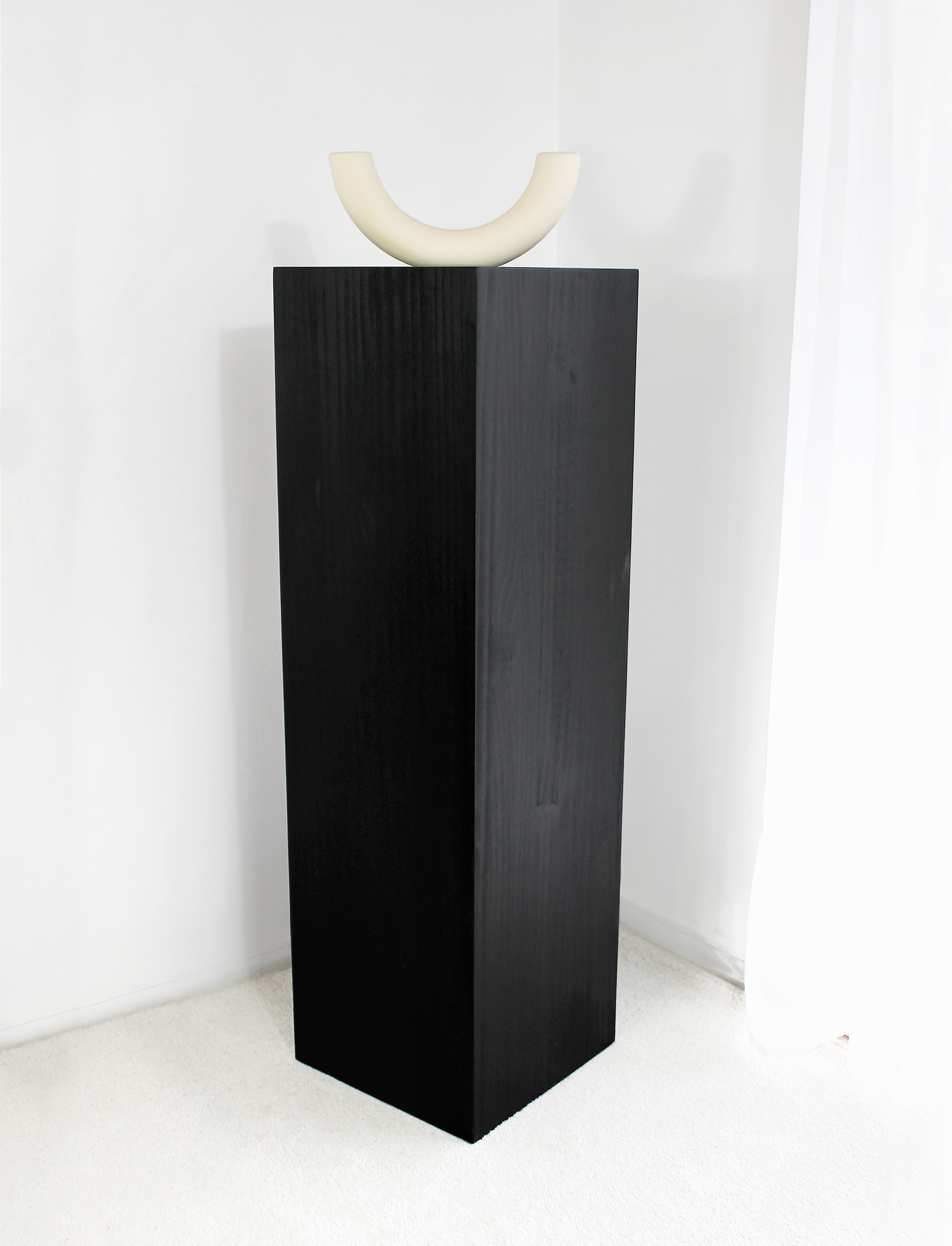 Pedestal para escultura Maison / Plinto madera  5