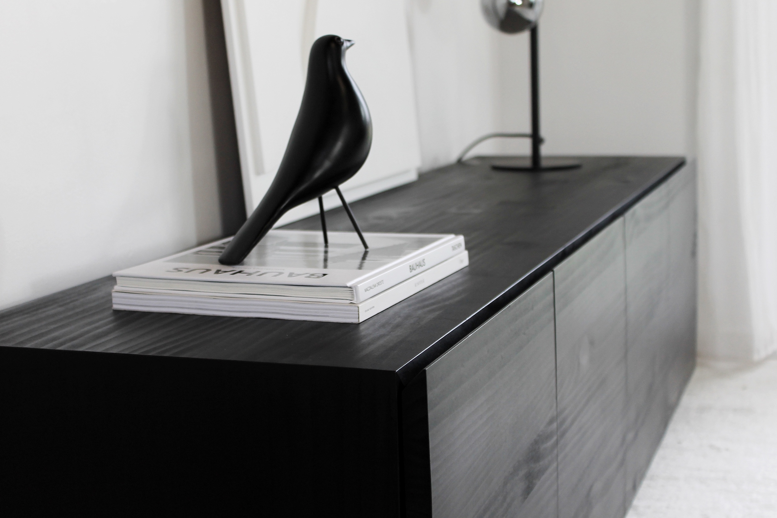 Pájaro decorativo negro / minimalista  3