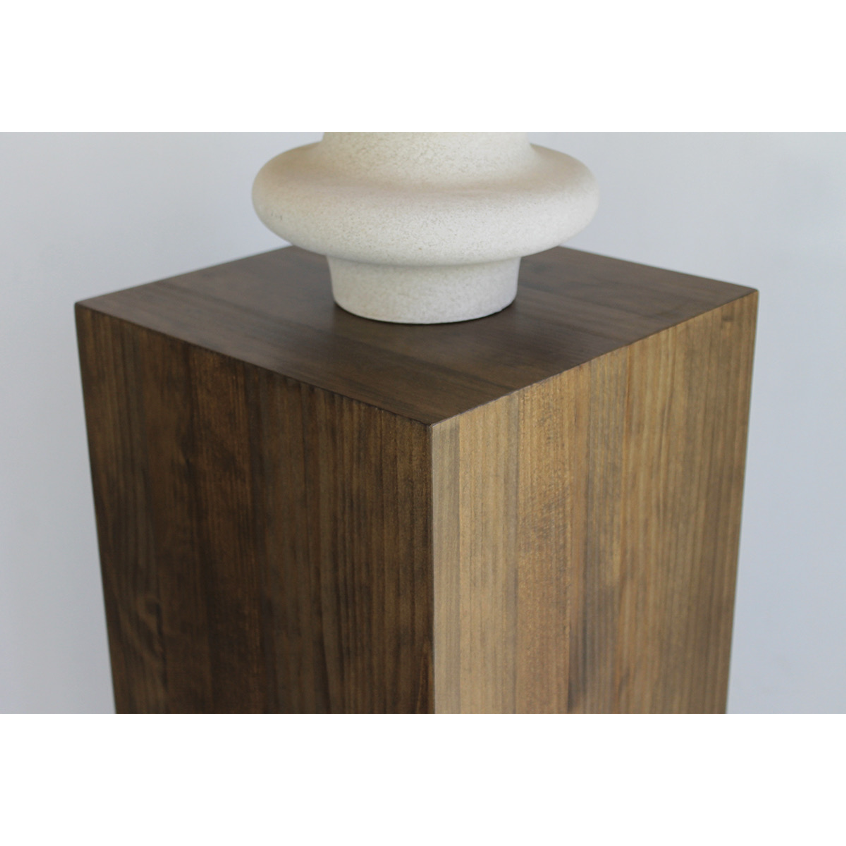 Pedestal para escultura Maison / Plinto madera (opción colores y medidas) 4