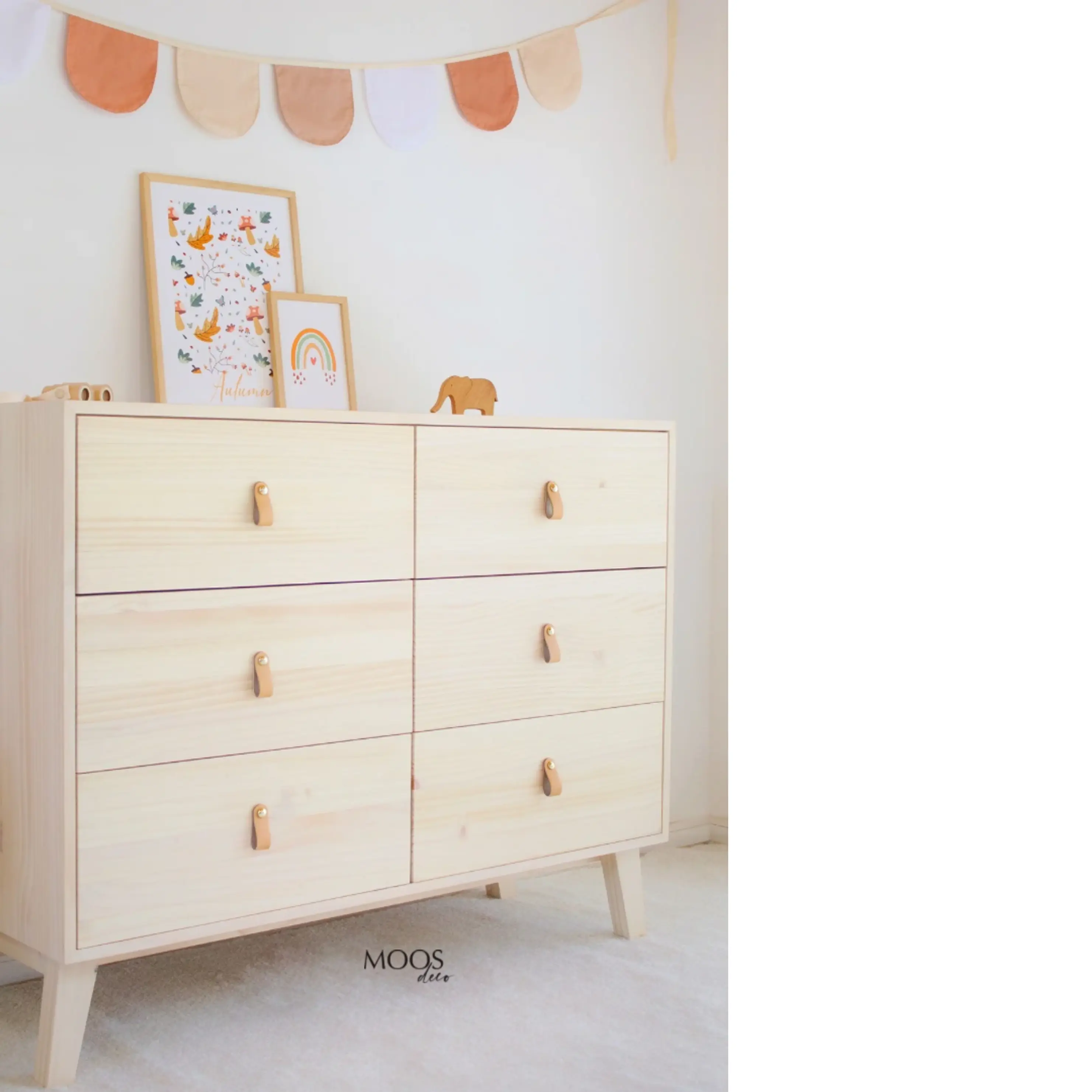 Cómoda Lamont madera maciza  2