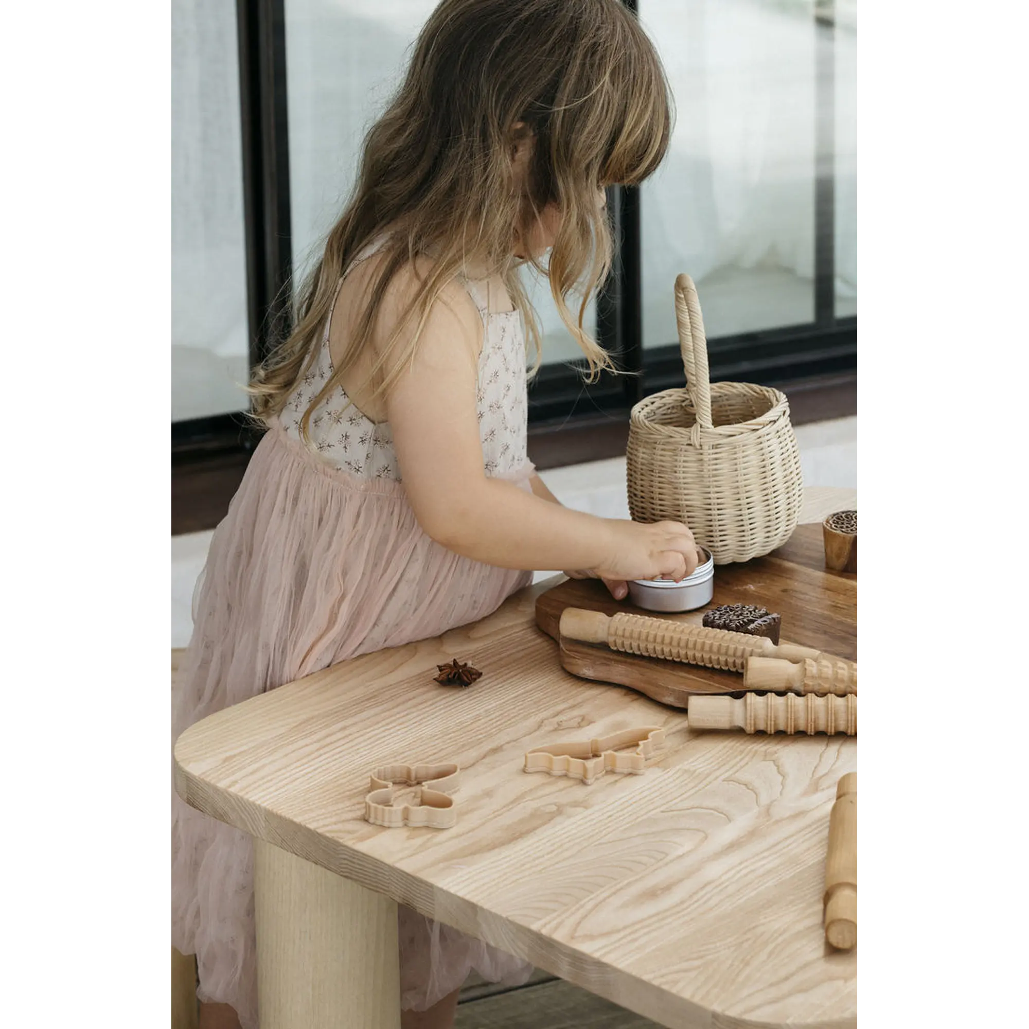 Mesa infantil de madera / Modelo Klein madera  4