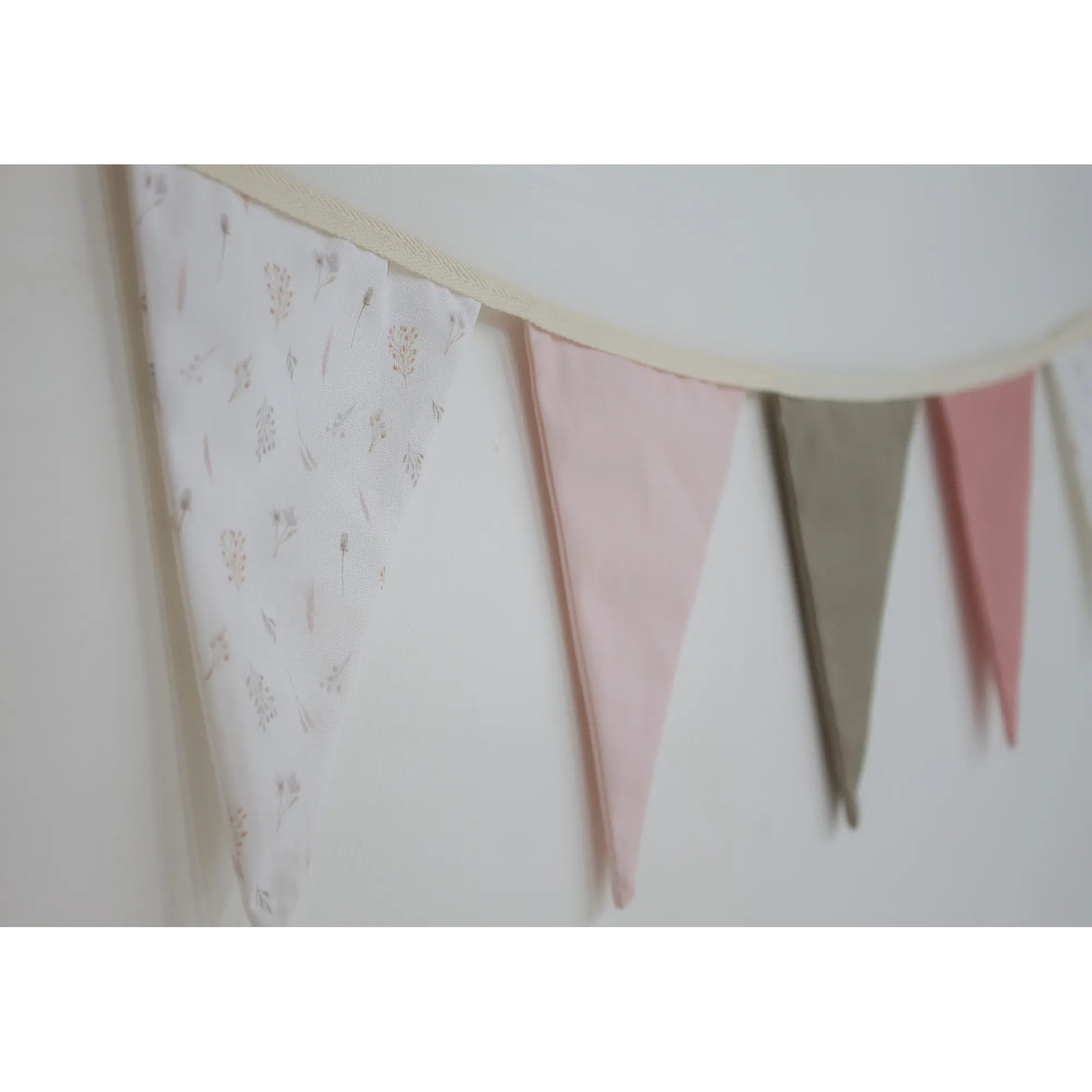 Banderín de tela / Rosa pastel  1