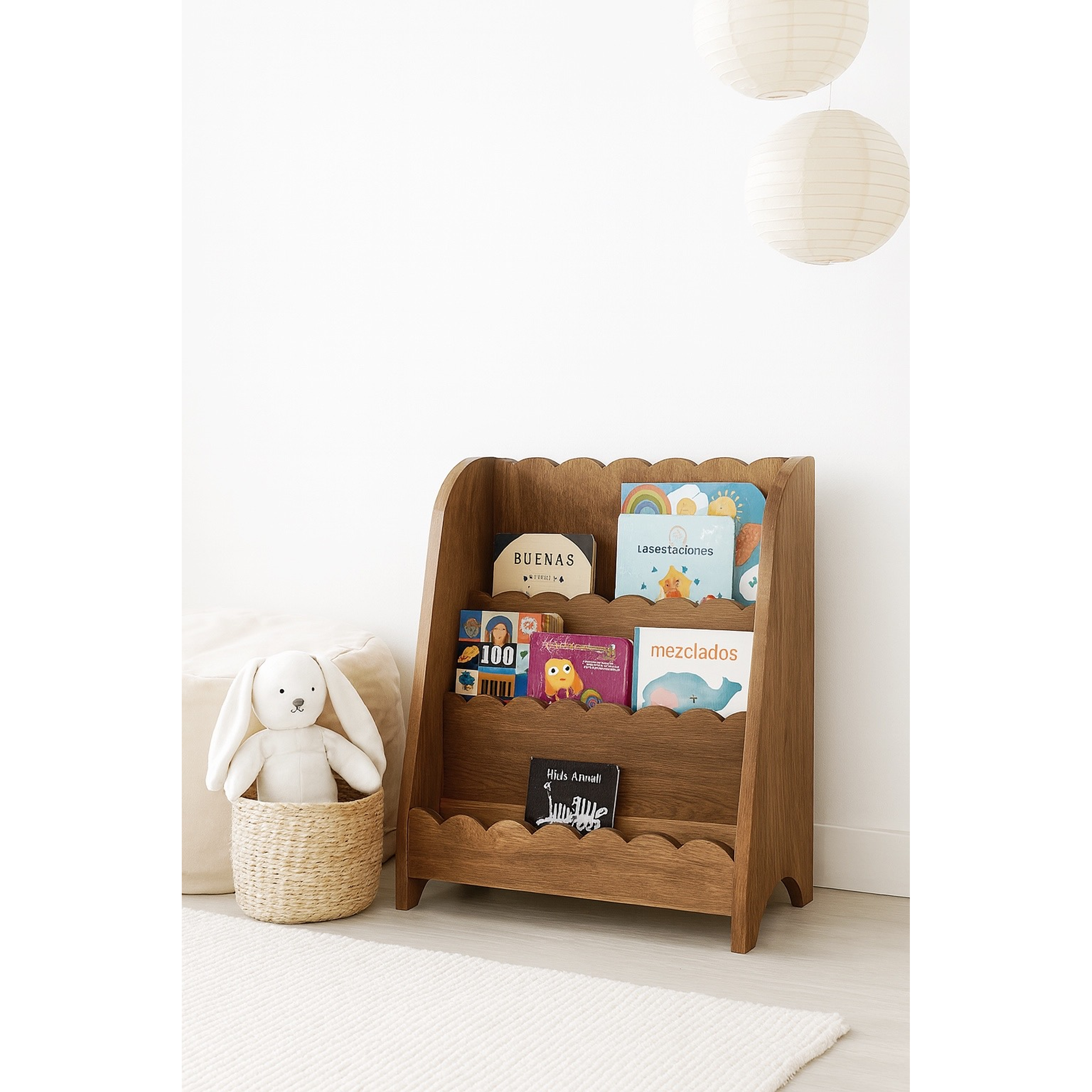 Librero infantil de madera Scalloped / Tinte nogal  1
