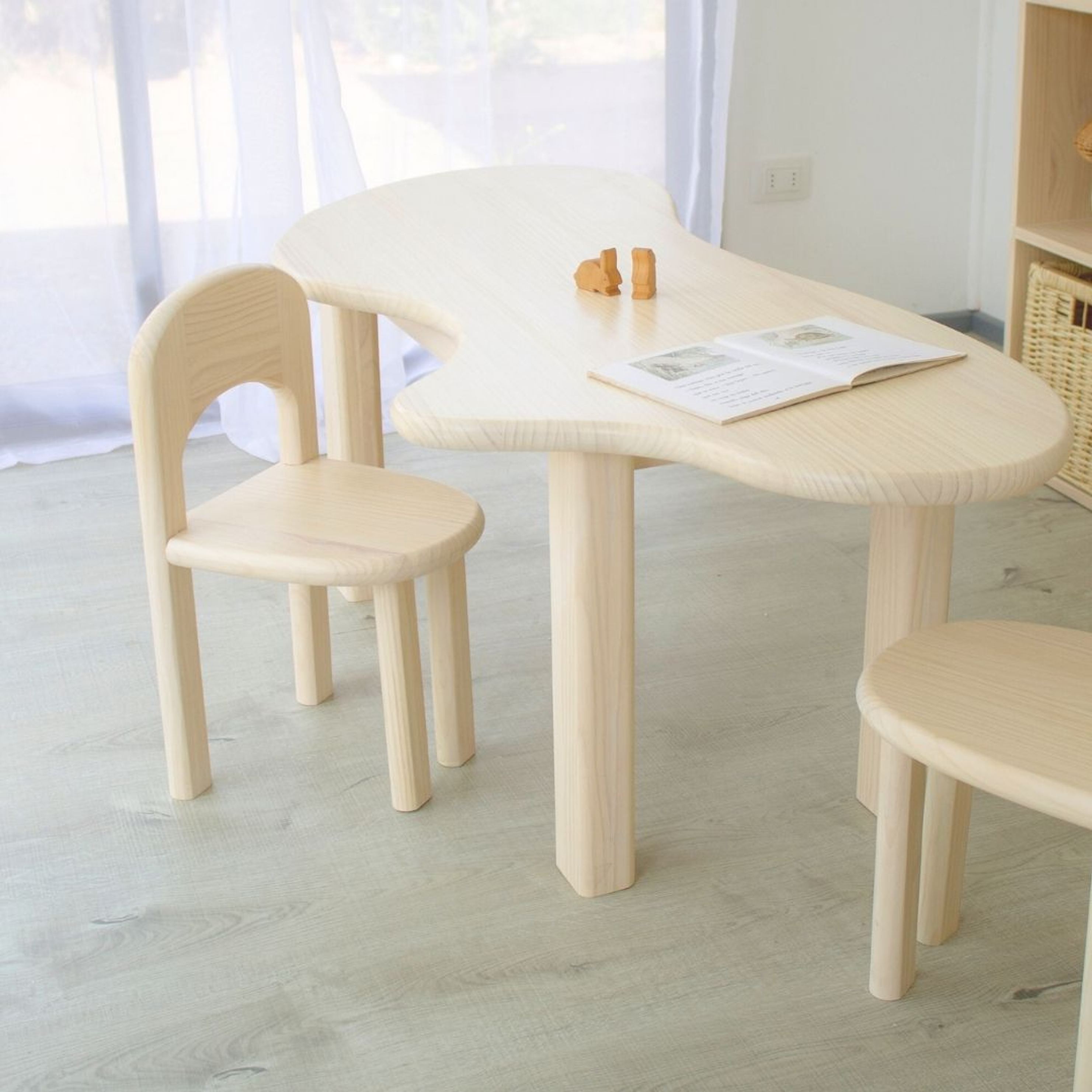 Set mesa XL + 2 sillas Waves  2