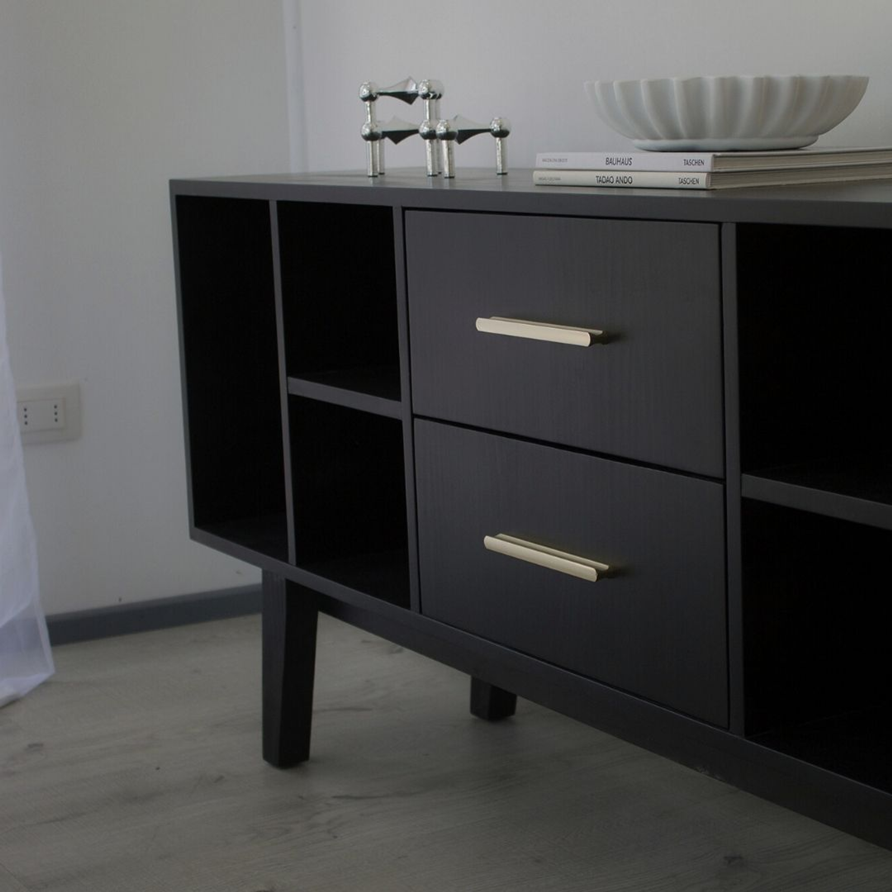 Rack vinilos / Hecho en madera maciza  2