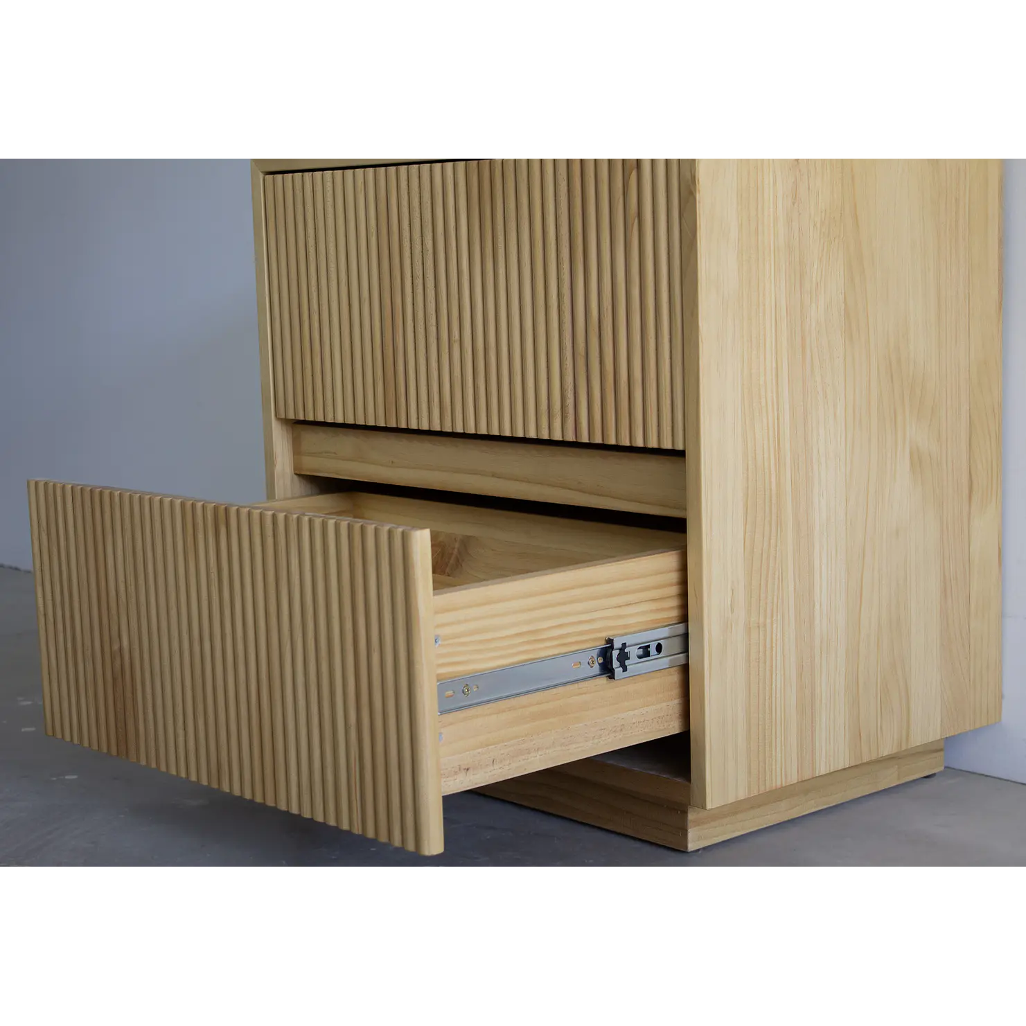 Velador de madera / Modelo Royal (opción colores)  3