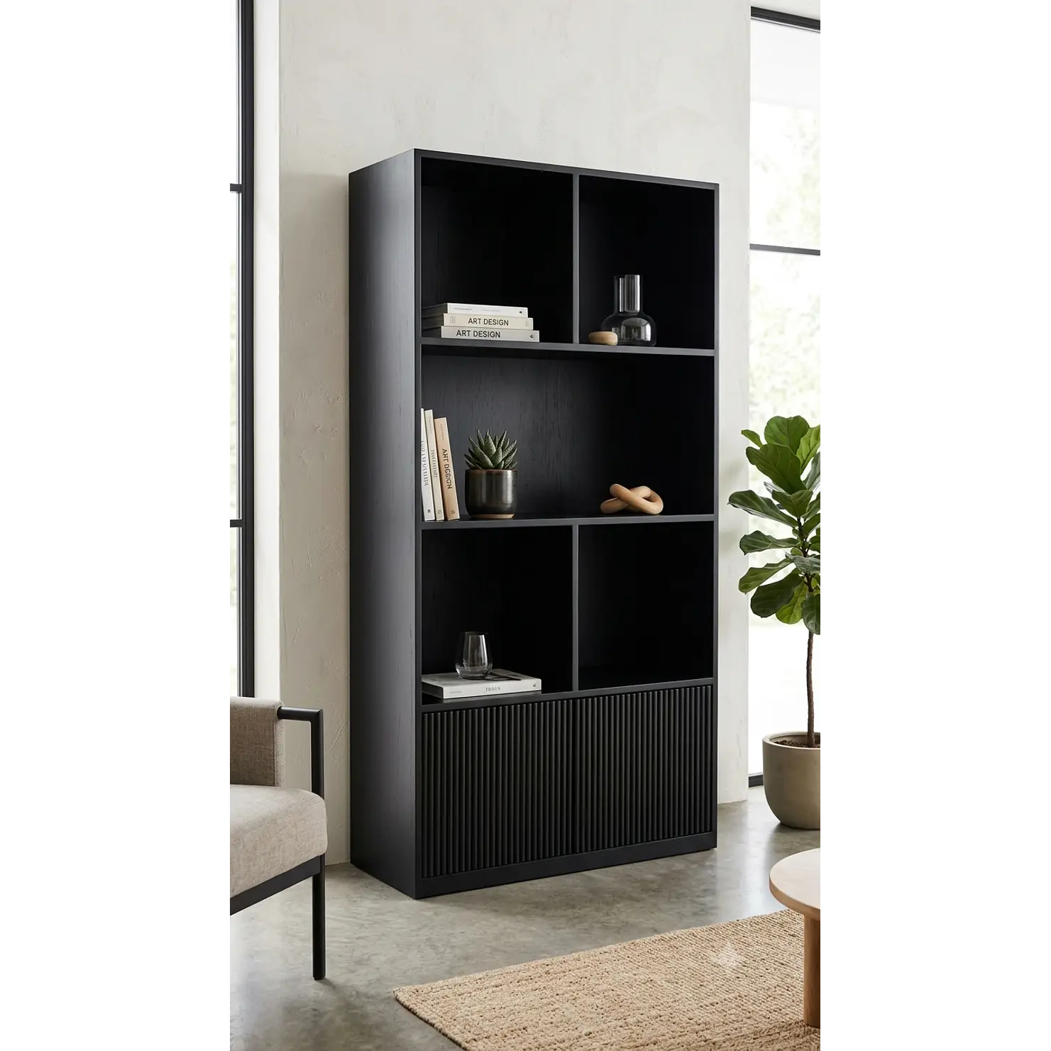 Mueble librero Aura  / Madera blanqueada con puertas de palilaje redondeado  2