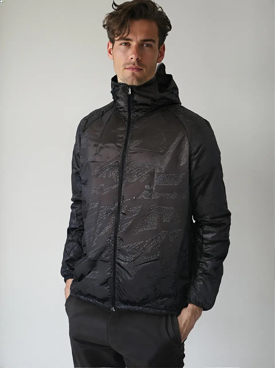 Chaqueta Cortaviento Negro Impermeable Con Gorro Unisex Lightseam 1