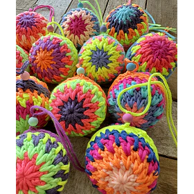 TALLER DE CROCHET BOLITAS NAVIDEÑAS