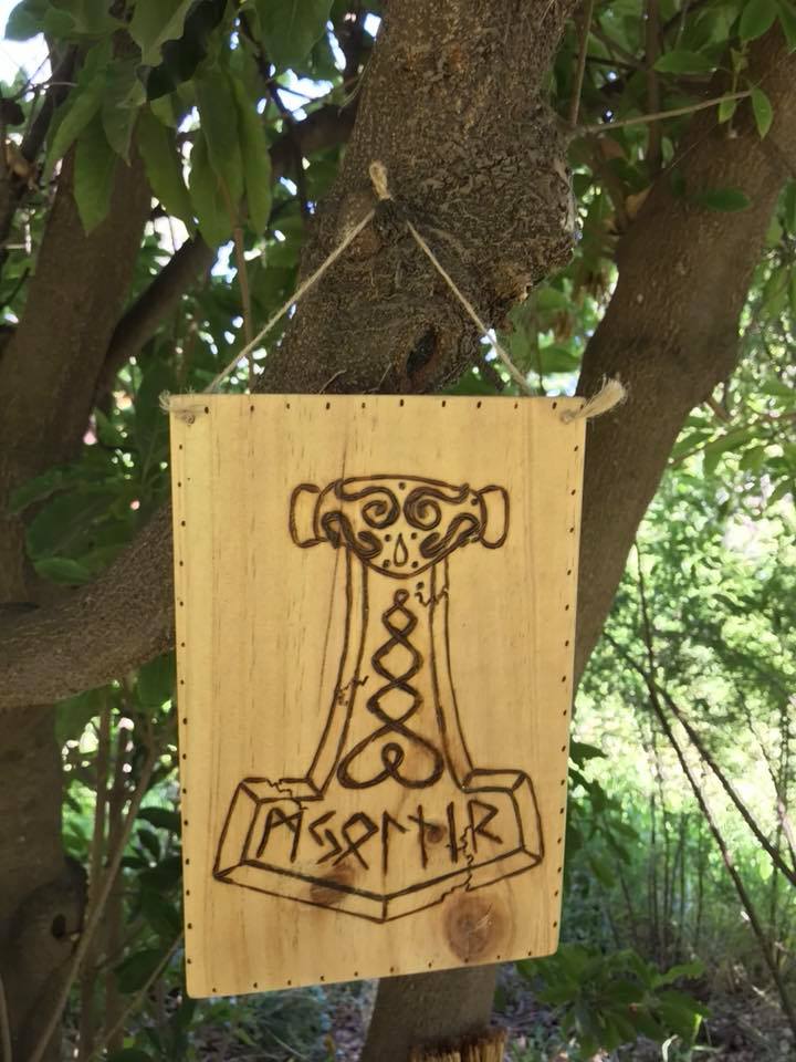 Cuadro Mjolnir