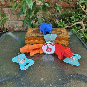 Pero de goma dispensador de alimento