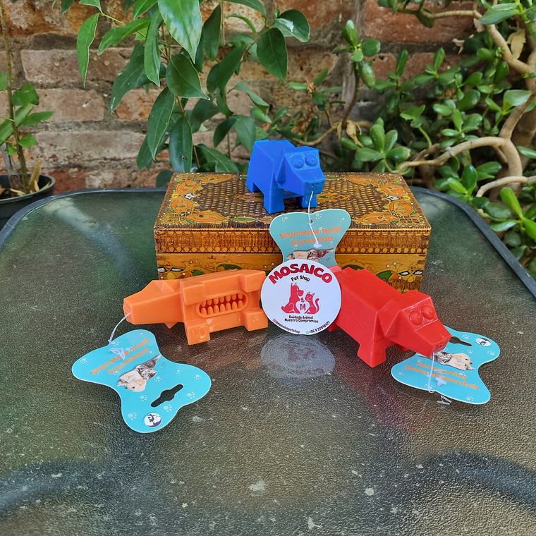 Pero de goma dispensador de alimento 1