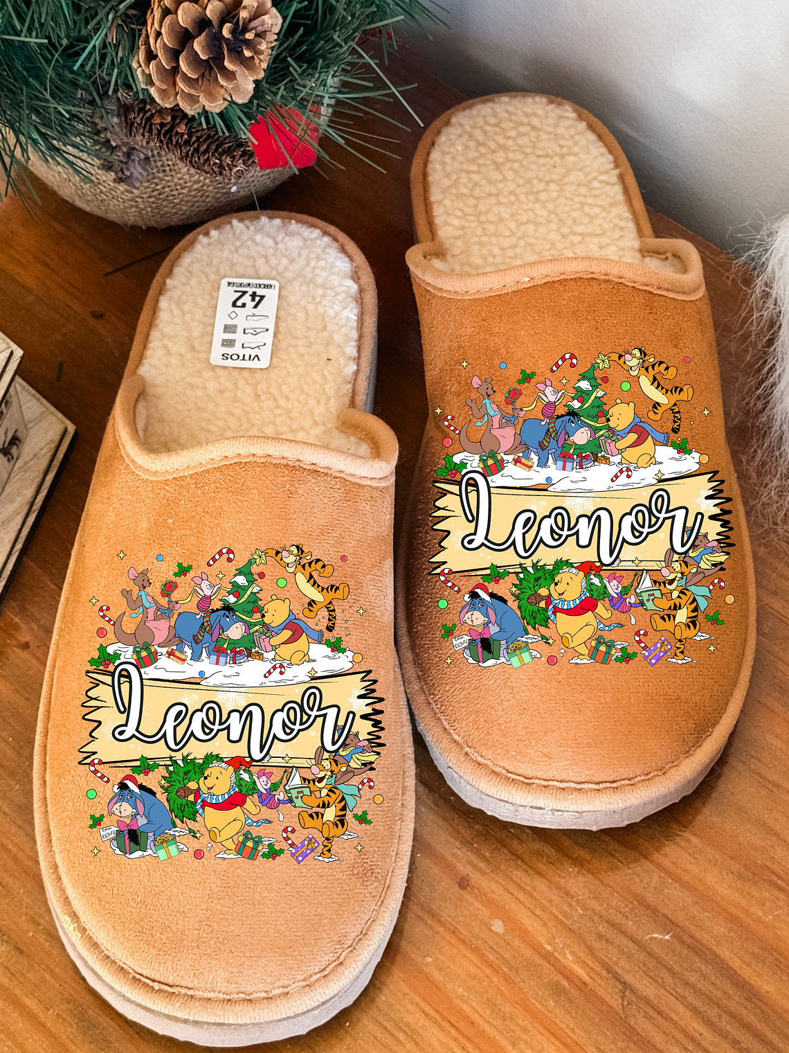 Chinelos Personalizados NATAL NOME + WINNIE THE POOH 1