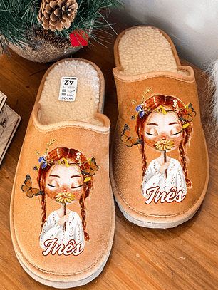 Chinelos Personalizados NOME + MENINA BORBOLETA