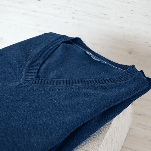 Sweater Cuello V Verano Azul Marino