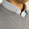Sweater Cuello V Clásico Gris Claro
