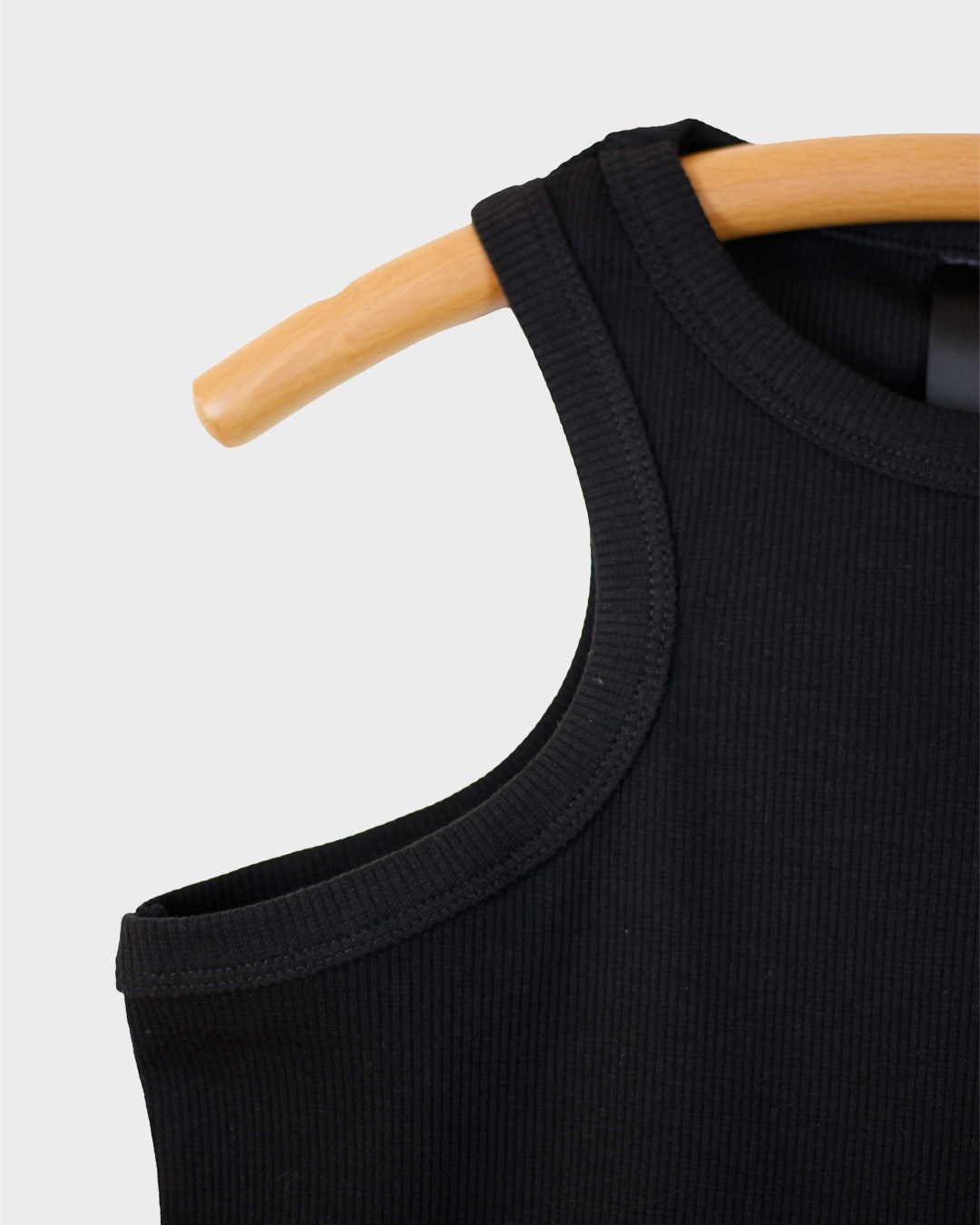 TANK TOP RAWA NEGRO 2