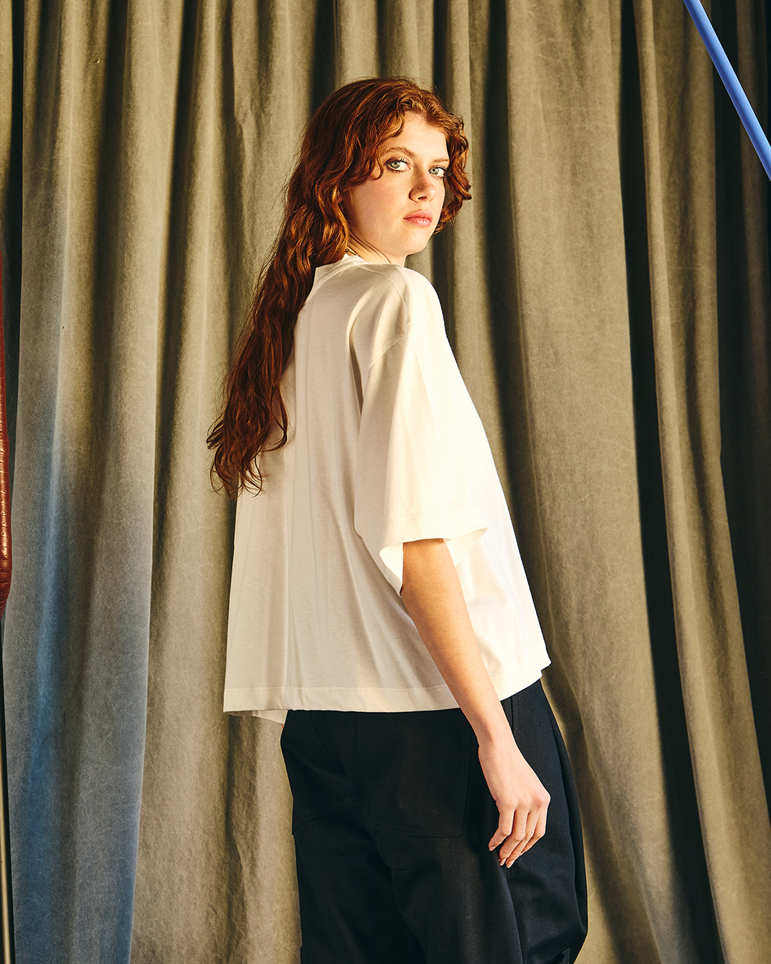 POLERA ANKA BOXY CRUDO MO FRIENDS 5