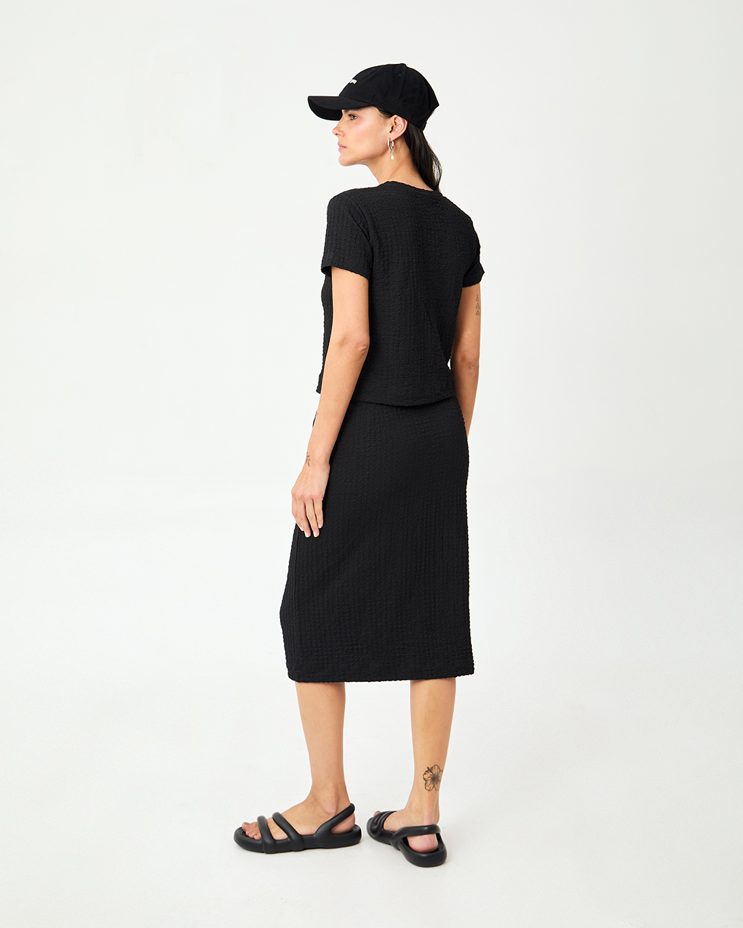 FALDA JUNE MIDI NEGRO 3