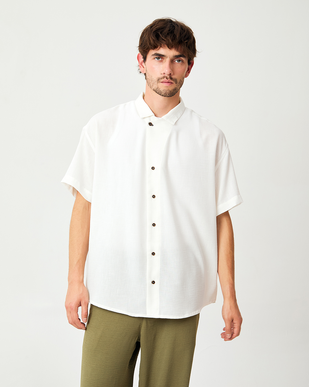 CAMISA LUTEA LIVIANA TIZA 1