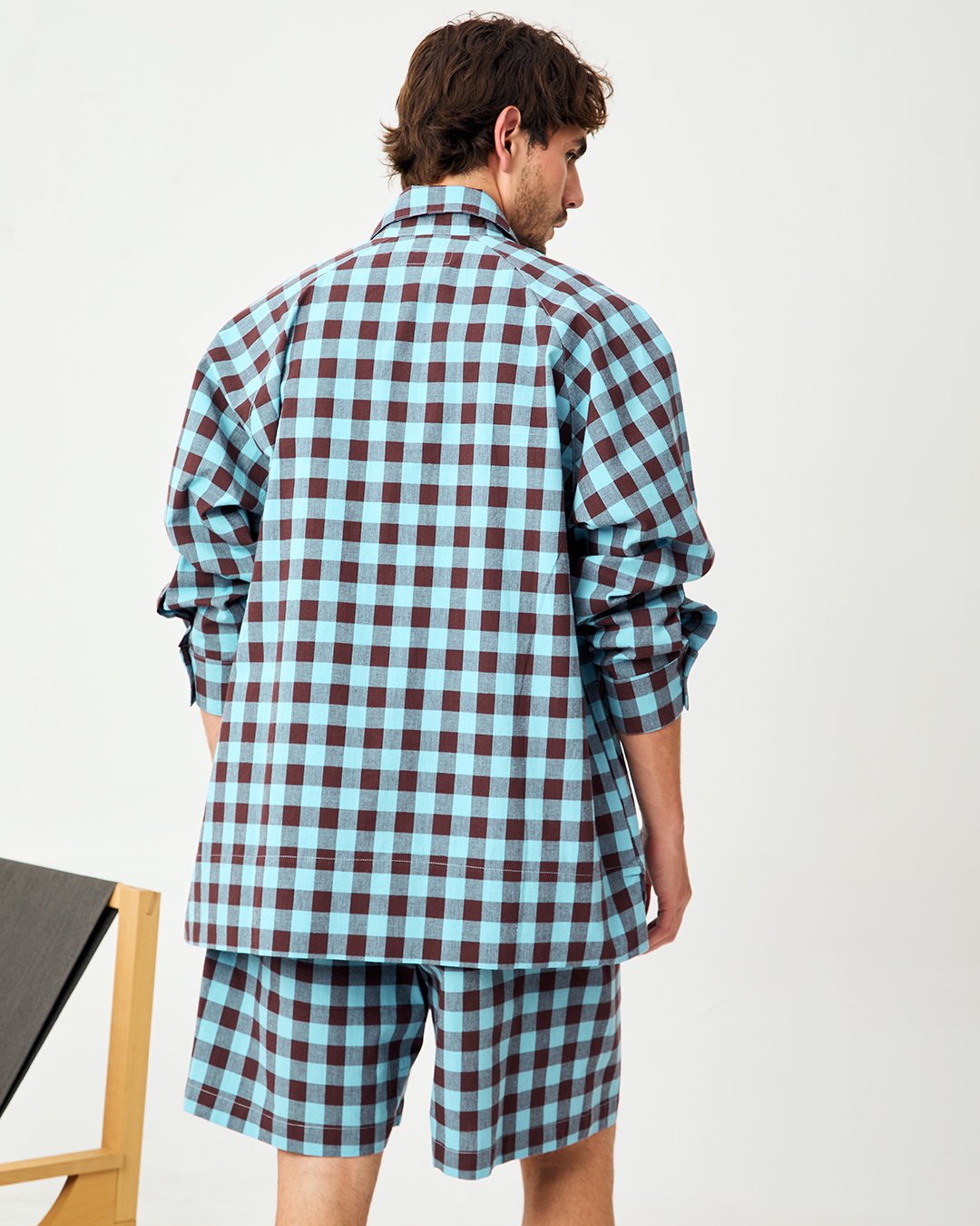 CAMISA RAGLAN CUADERNO BOLD MOCA  11