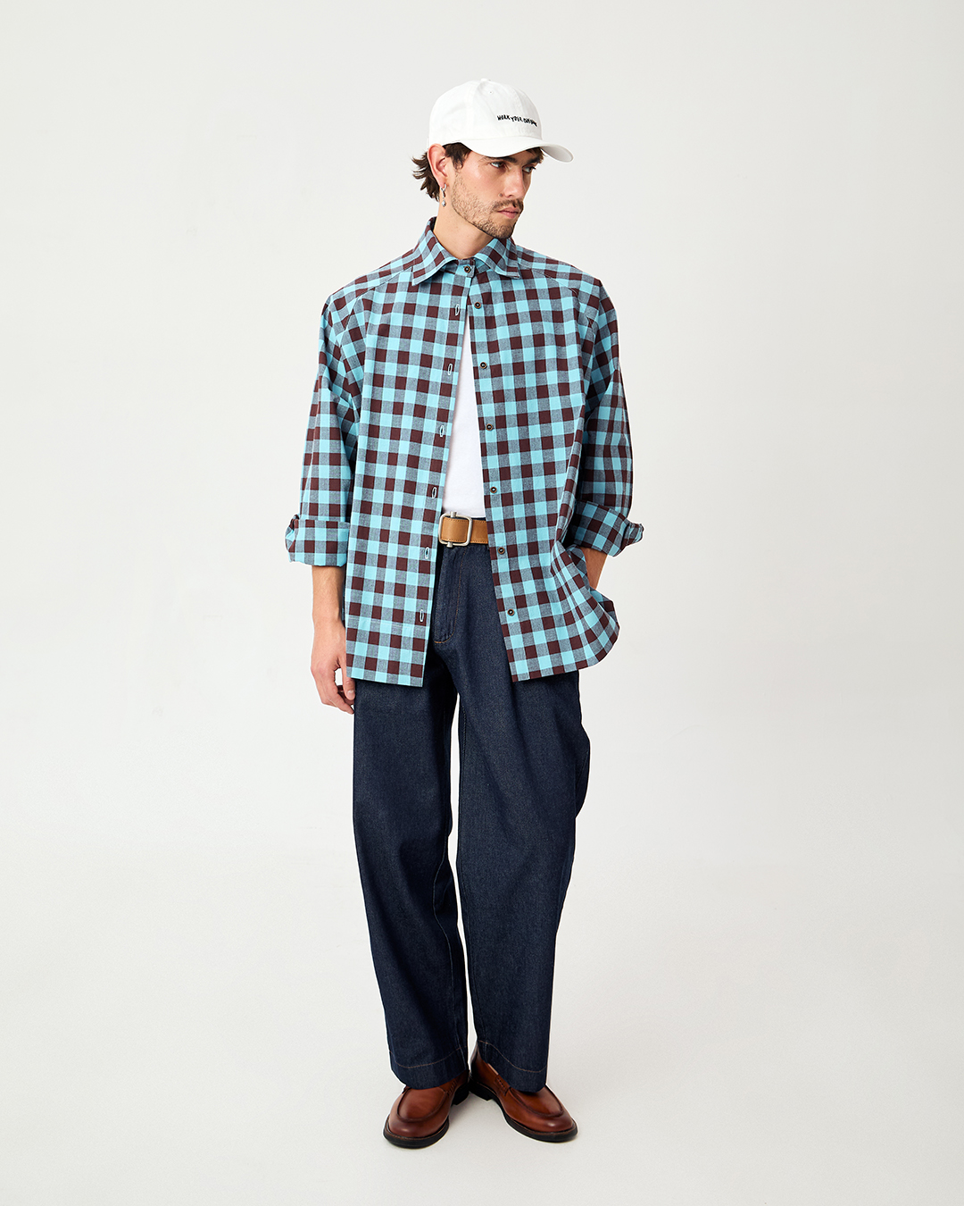 CAMISA RAGLAN CUADERNO BOLD MOCA  2