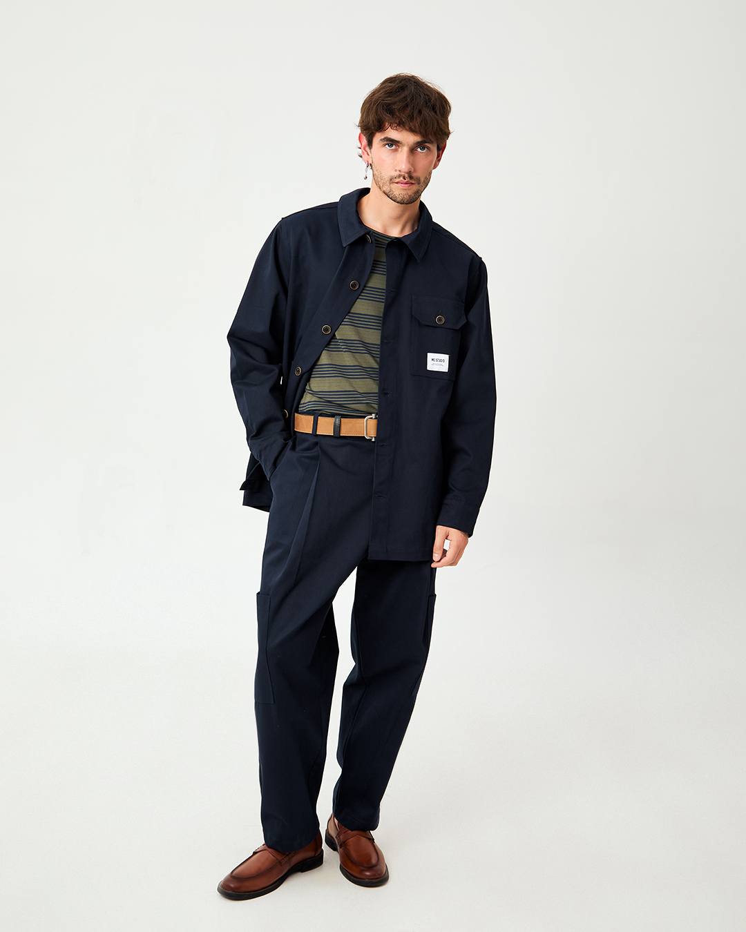 CHAQUETA RUMI UTILITARIA MARINO 4