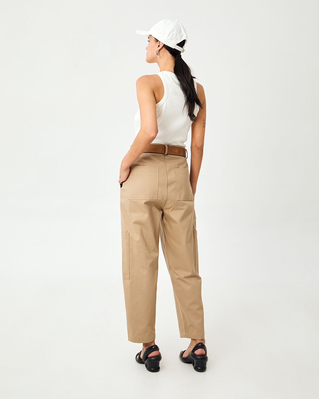 PANTALON RUMI UTILITARIO CAMEL 5