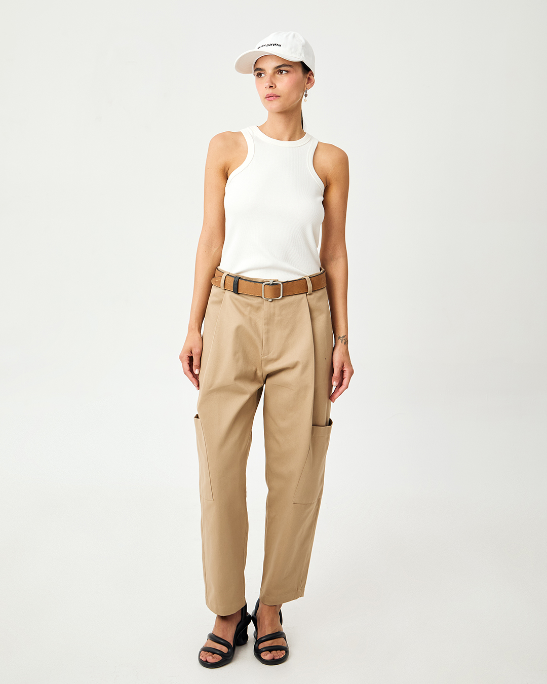 PANTALON RUMI UTILITARIO CAMEL 1