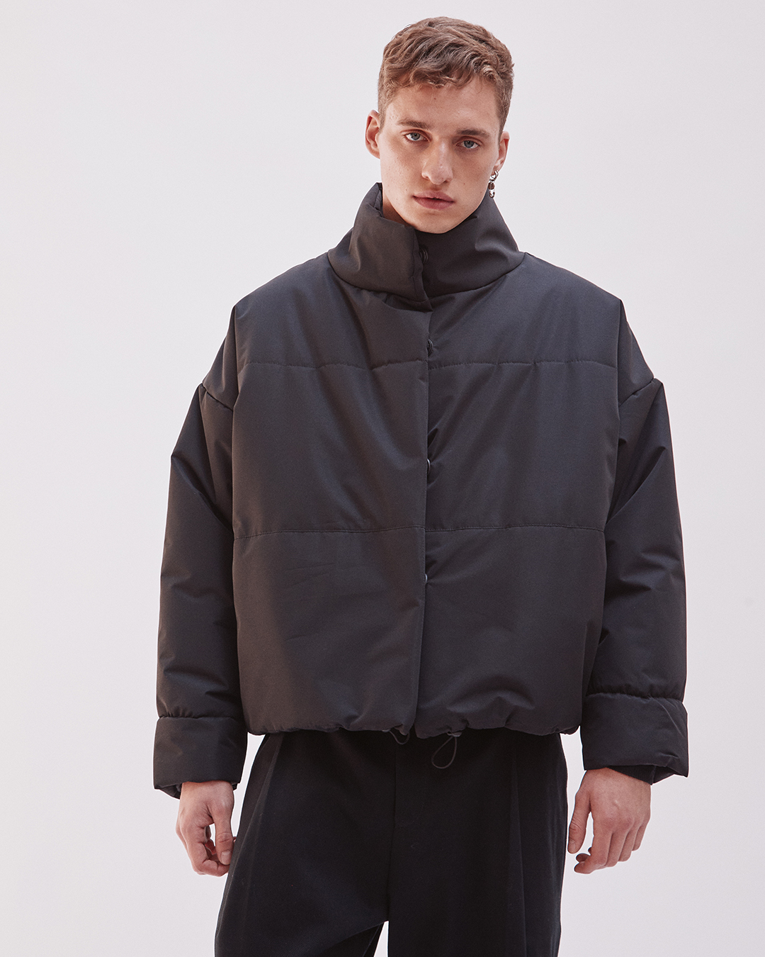 PARKA DERRIDA CROP NEGRA  1