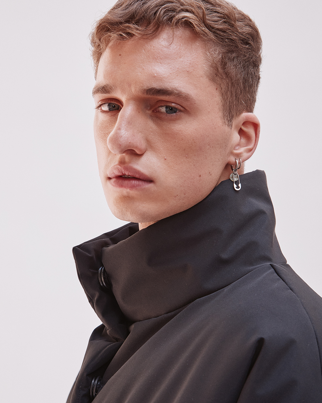 PARKA DERRIDA CROP NEGRA  6