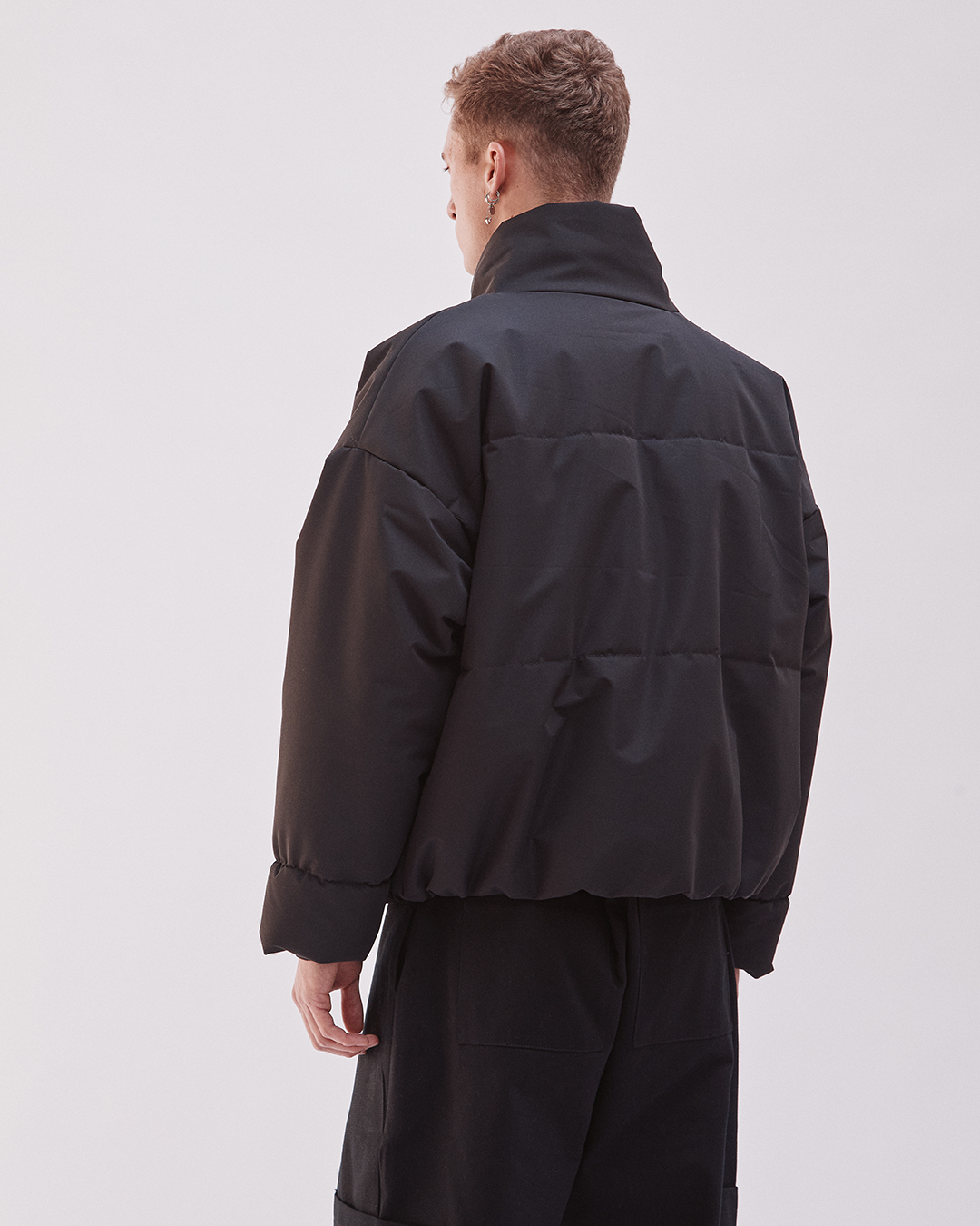 PARKA DERRIDA CROP NEGRA  7