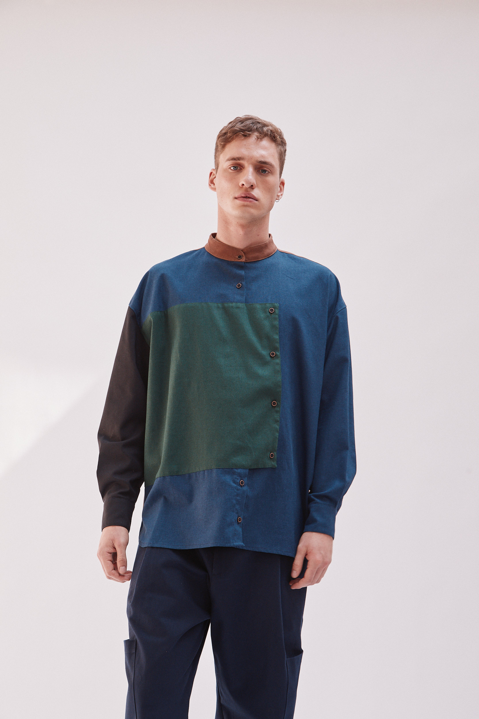 CAMISA NUNA CUADRADO PATCH  1