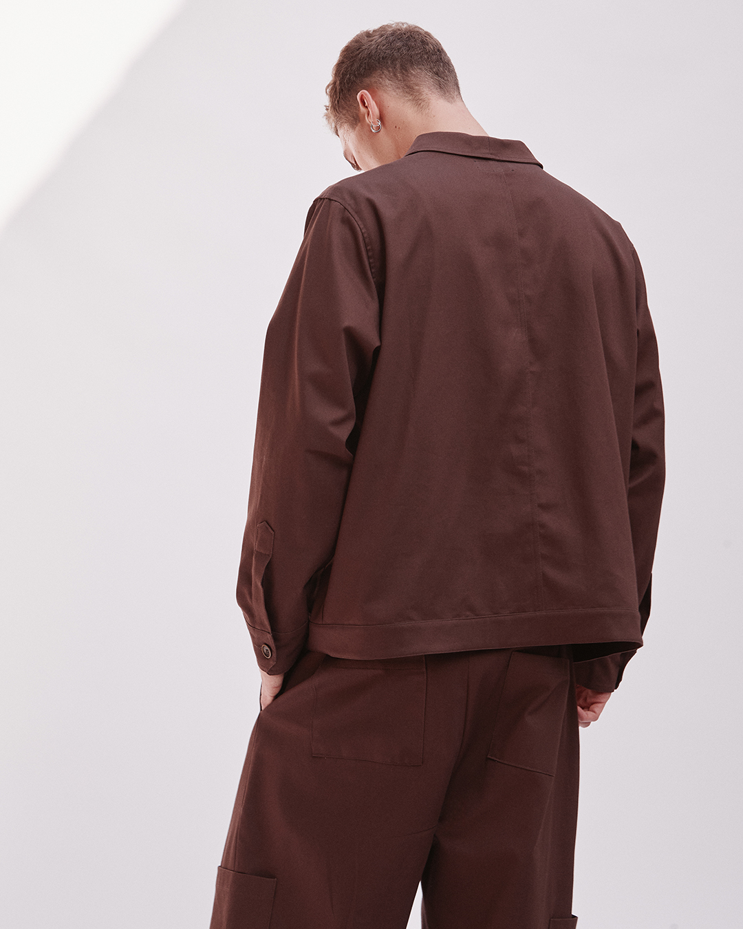 CHAQUETA AWAKI CROP MOCA 5