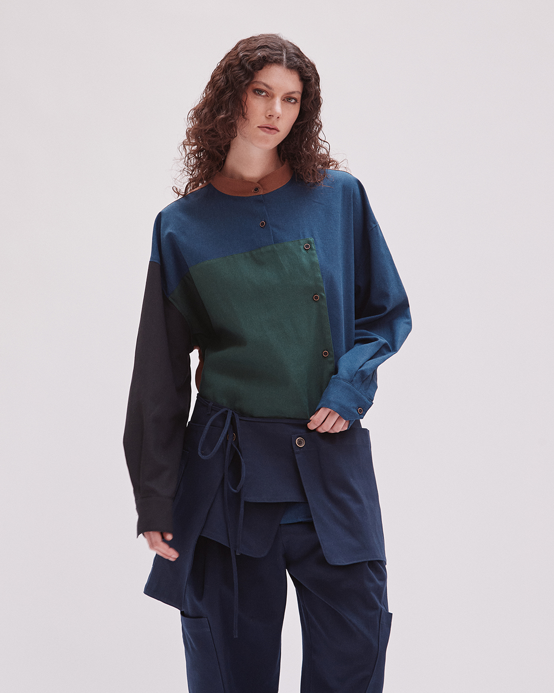 CAMISA NUNA CUADRADO PATCH  2